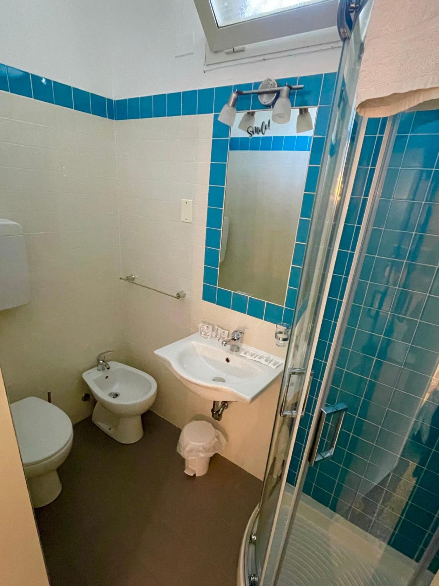 רימיני Hotel Reale מראה חיצוני תמונה