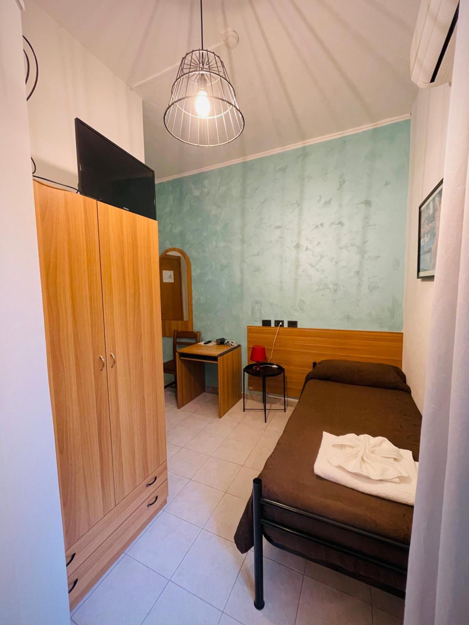 רימיני Hotel Reale מראה חיצוני תמונה